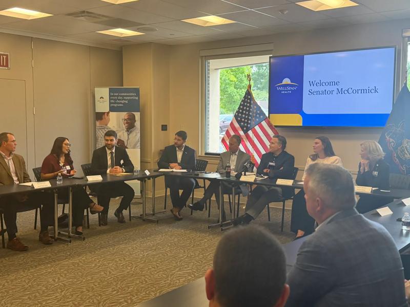 Nursing Scholar Program testimonial with Lesly Espinosa-Bernal from WECH, featuring roundtable with Sen McCormick