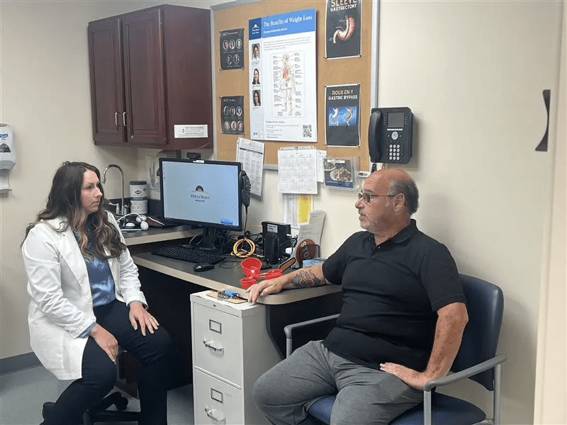 ‘The best decision:’ Robotic technology and personalized care transformed Jerry & Cindy’s livesStory on website 2/23/26 Jerry (male) - bariatrics, knee replacement Cindy - knee replacement only